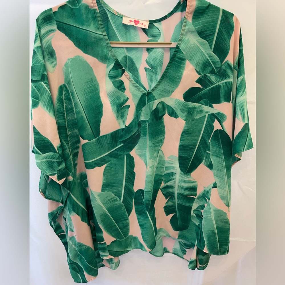 Buddy Love Tropical Blouse Palm Print Tunic Style Top Flowy Resort Small/Med